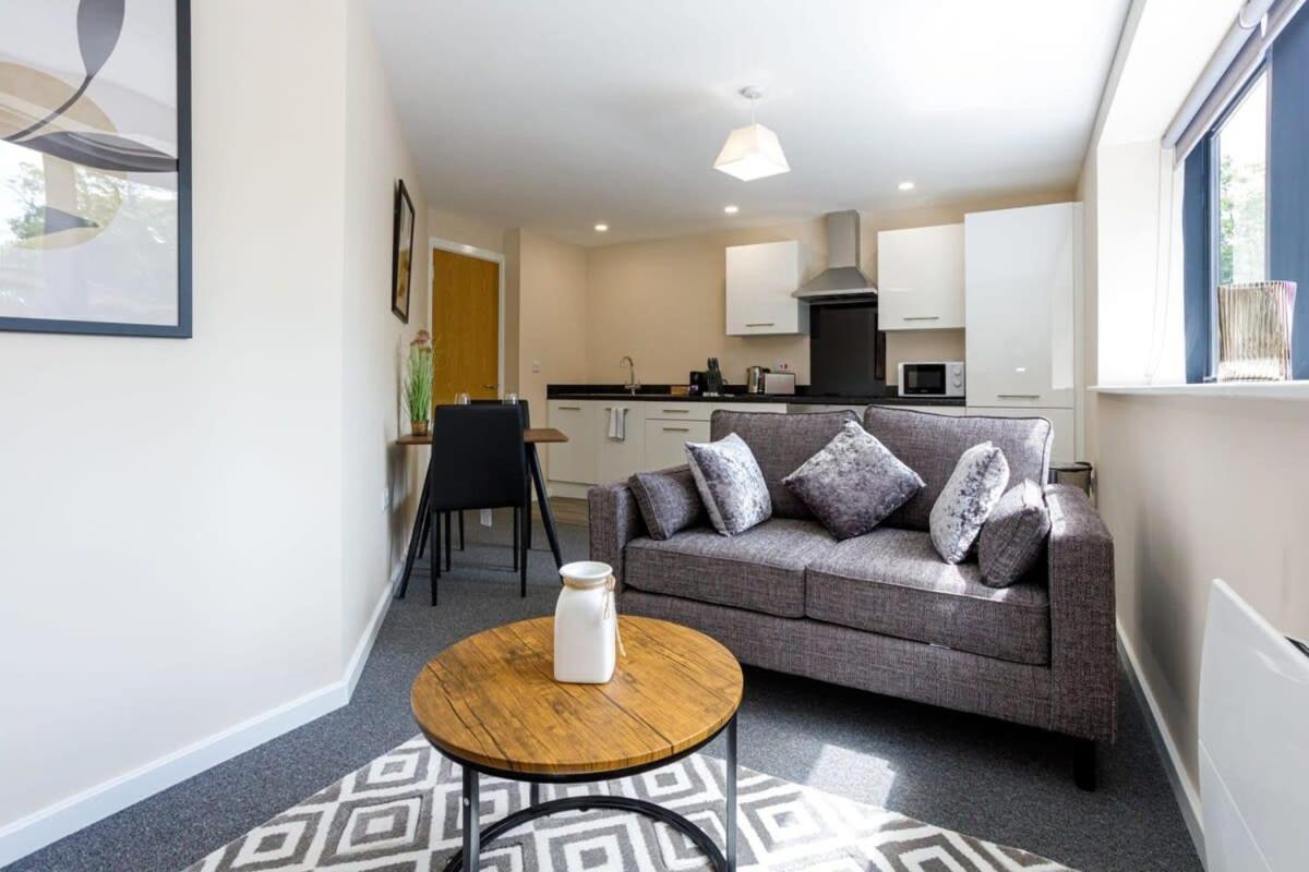 Stylish And Modern 1 Bedroom Apartment Manchester Exterior photo