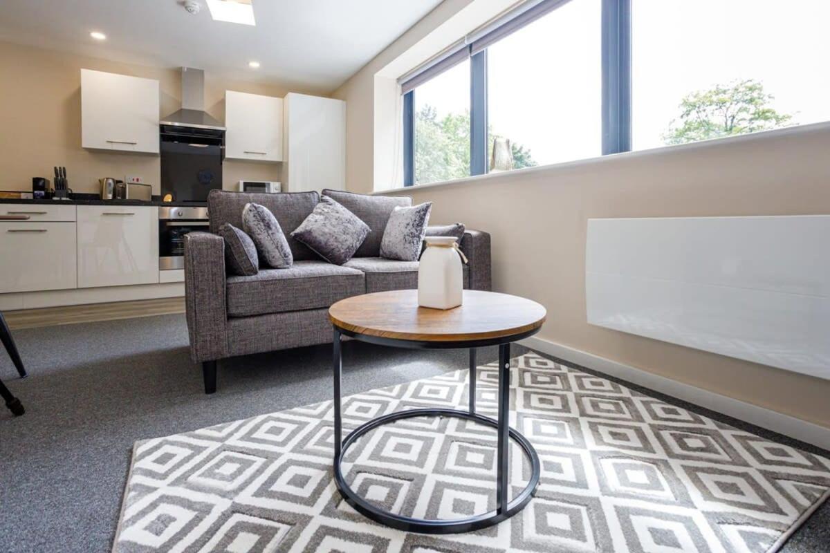 Stylish And Modern 1 Bedroom Apartment Manchester Exterior photo